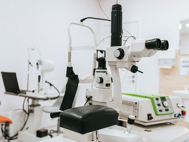 Jak wybrać najlepszego producenta sprzętu medycznego?